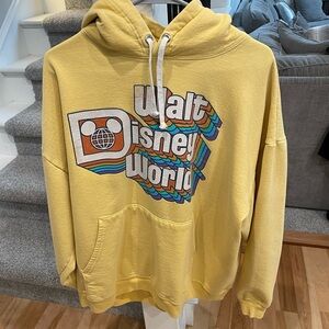 Retro Walt Disney World XXL Yellow Pullover Hooded Sweatshirt Jacket
